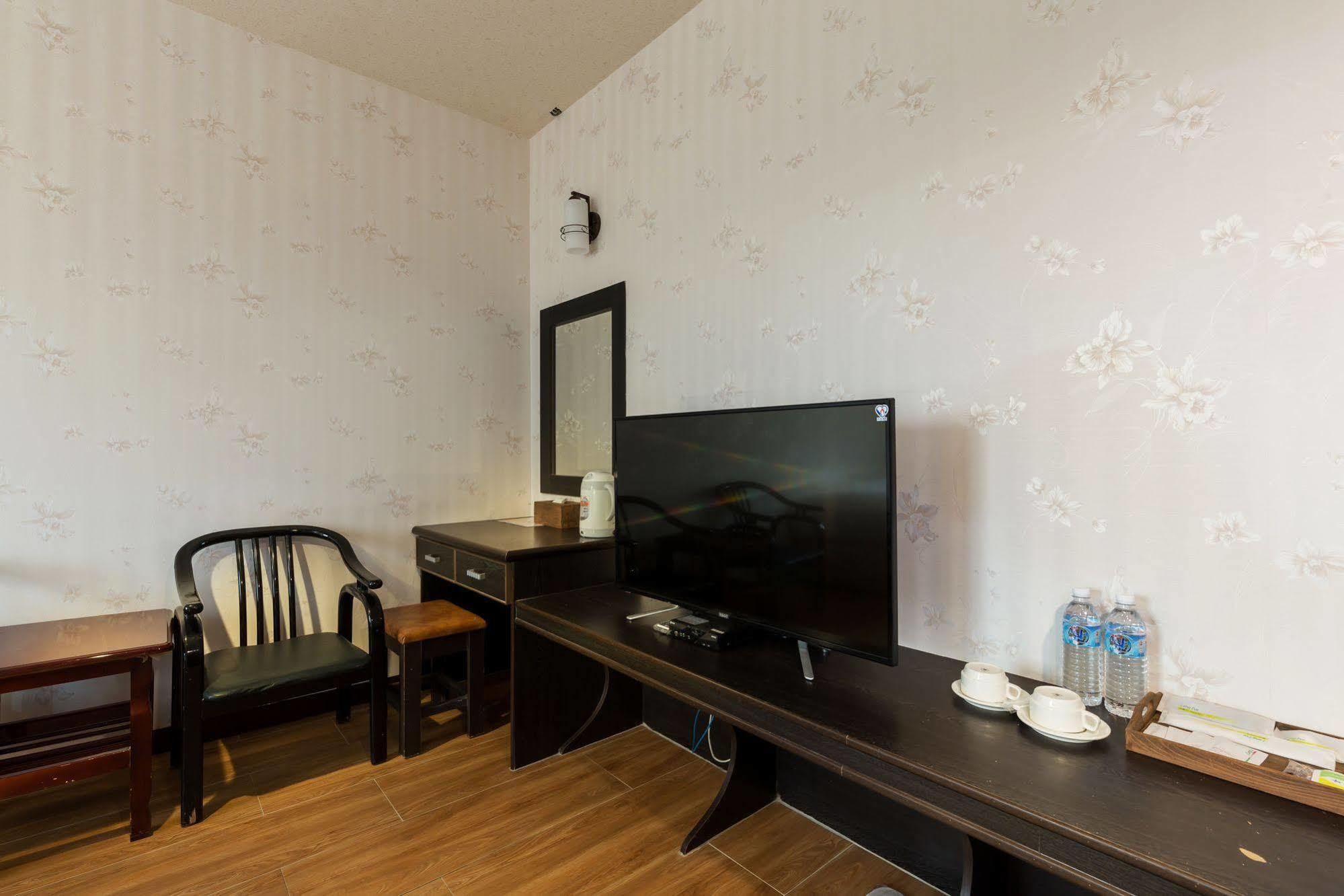 Lishin Hotel Hualien Exterior foto